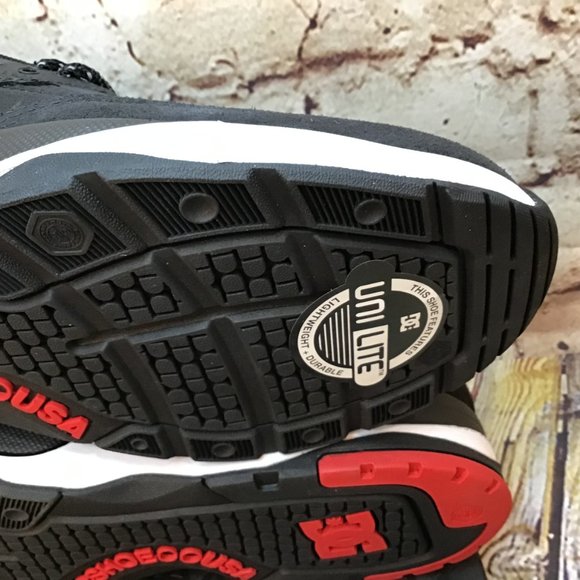 DC Shoe Company Men's Leather Black Camo Accent Low Skate Shoes Sneakers - Picture 7 of 7